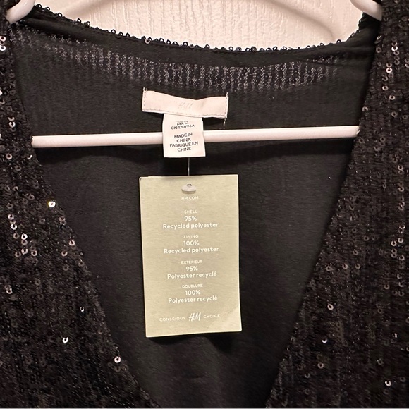 H&M Black Sequin Long Sleeve Sheer Crop Top - Picture 5 of 11